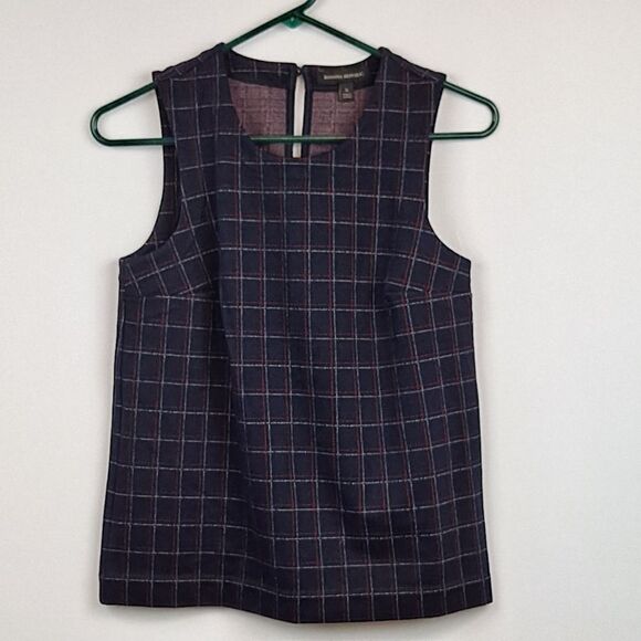 Banana Republic Ladies shell top NWOT - Picture 1 of 9